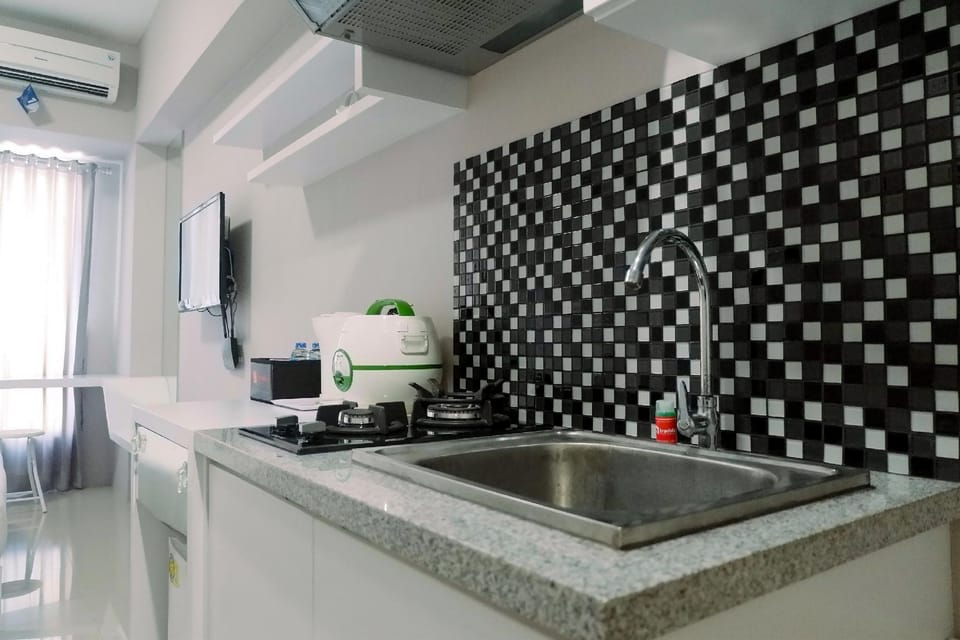 Studio Apt at Supermall Mansion By Travelio Apartment in Surabaya