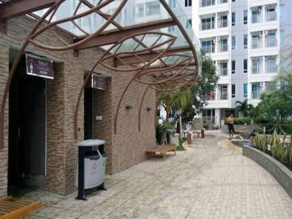Dukuh Pakis Apartments Apartment in Surabaya