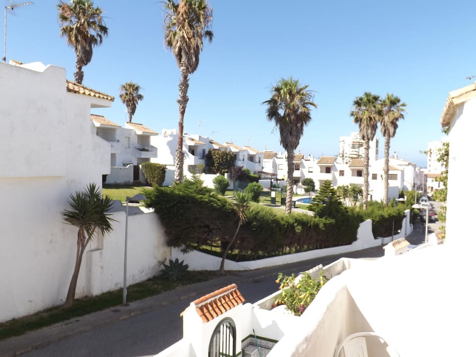 Bienvenido en su confortable Garden Loft House   Vacation rental in Tarifa