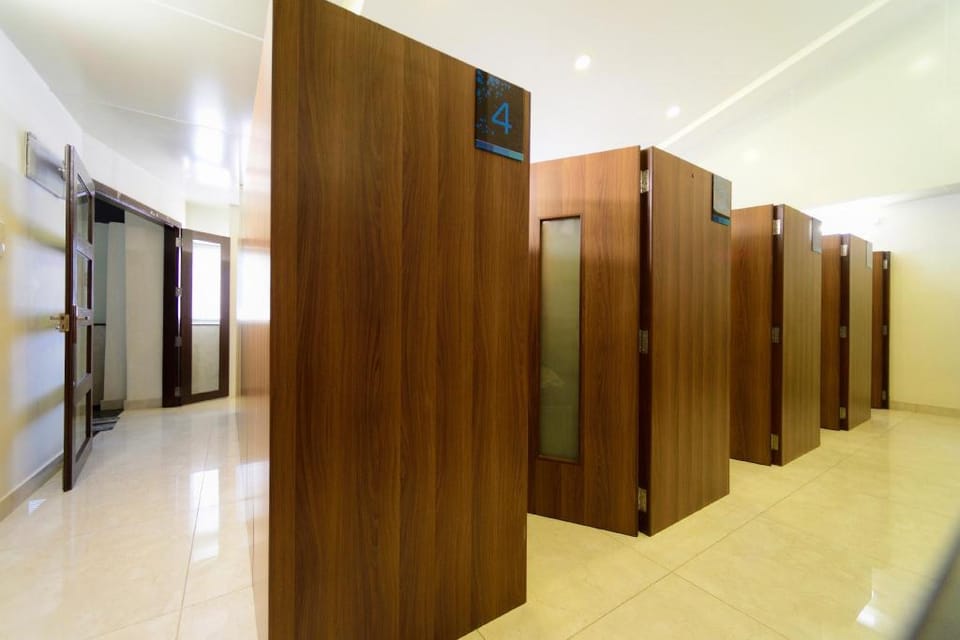 Luxury  A/C Accommodation Apartment in Mangaluru