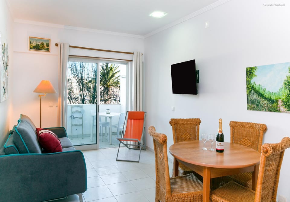 A01 - Avenue View Studio Apartment in Lagos