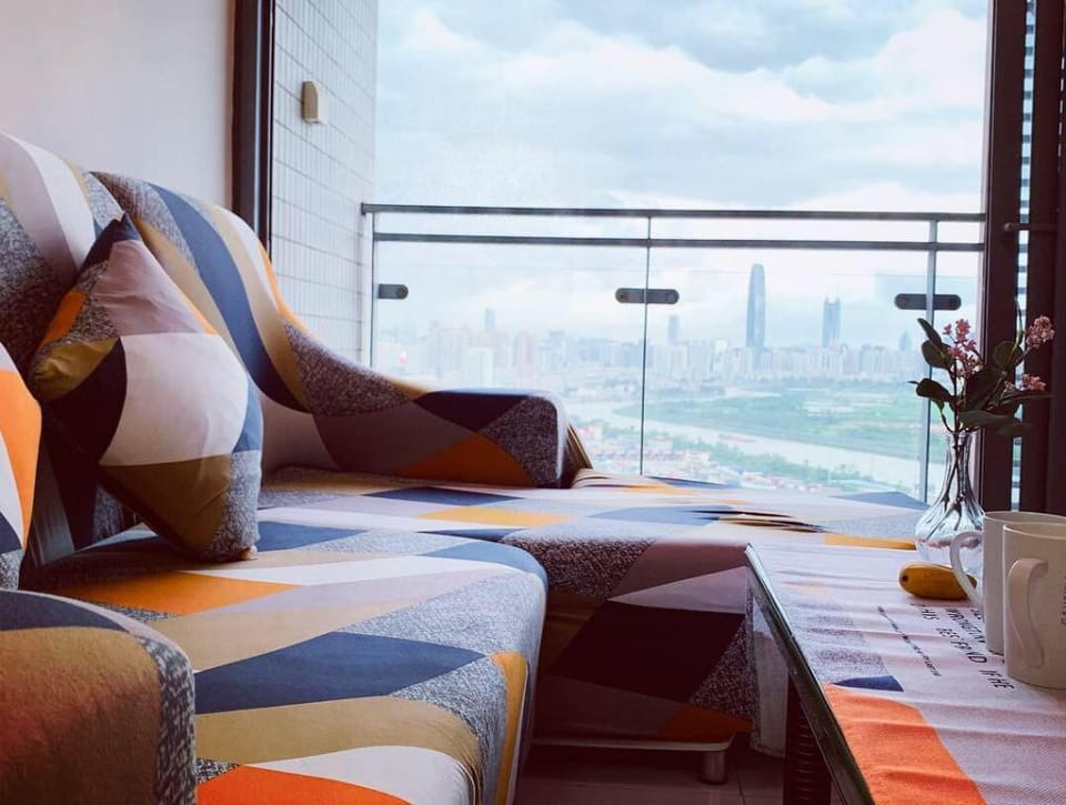 Nice view Main Bedroom 5 mins walk to FuTian Port Apartment in Hong Kong