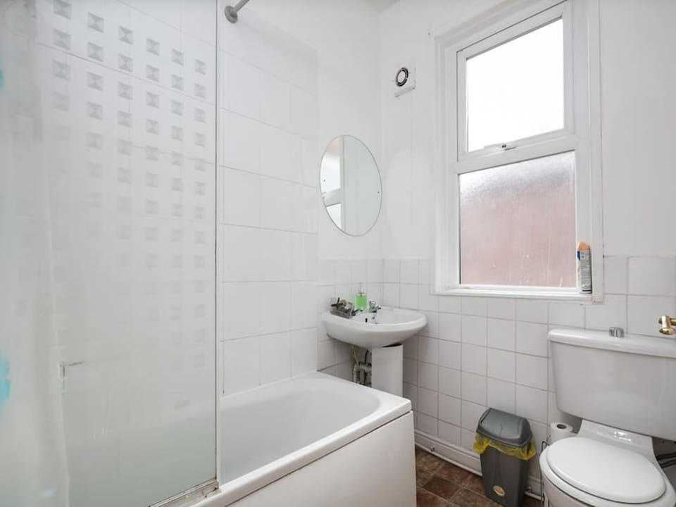 Keppel Road Vacation rental in Stretford