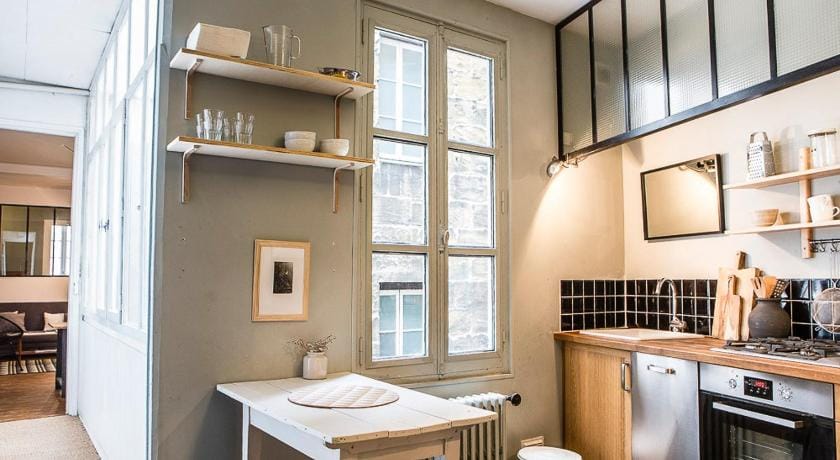 CHEVERUS 41 - Nice apartment near the Cathedral Apartment in Bordeaux