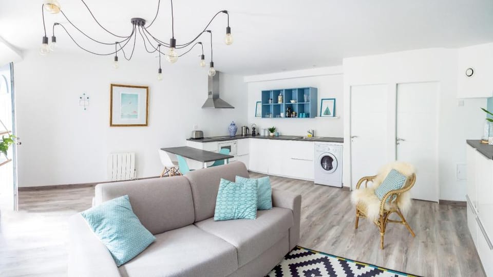 La maison de Valentine Vacation rental in Bordeaux