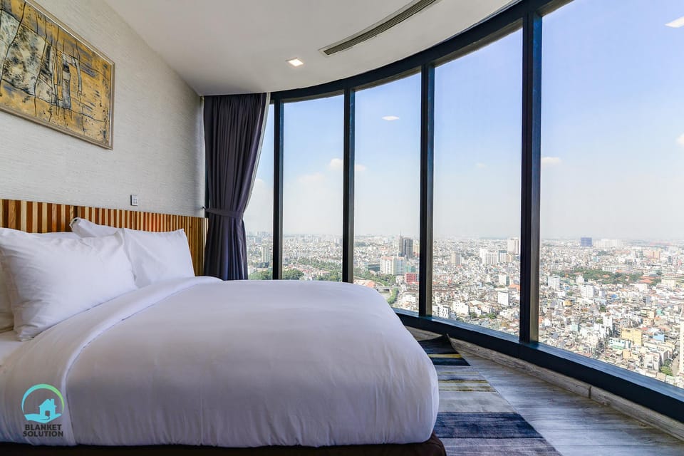HCMC city view in Dist 1 ! Brand new apartment 3BR Apartment in Ho Chi Minh City