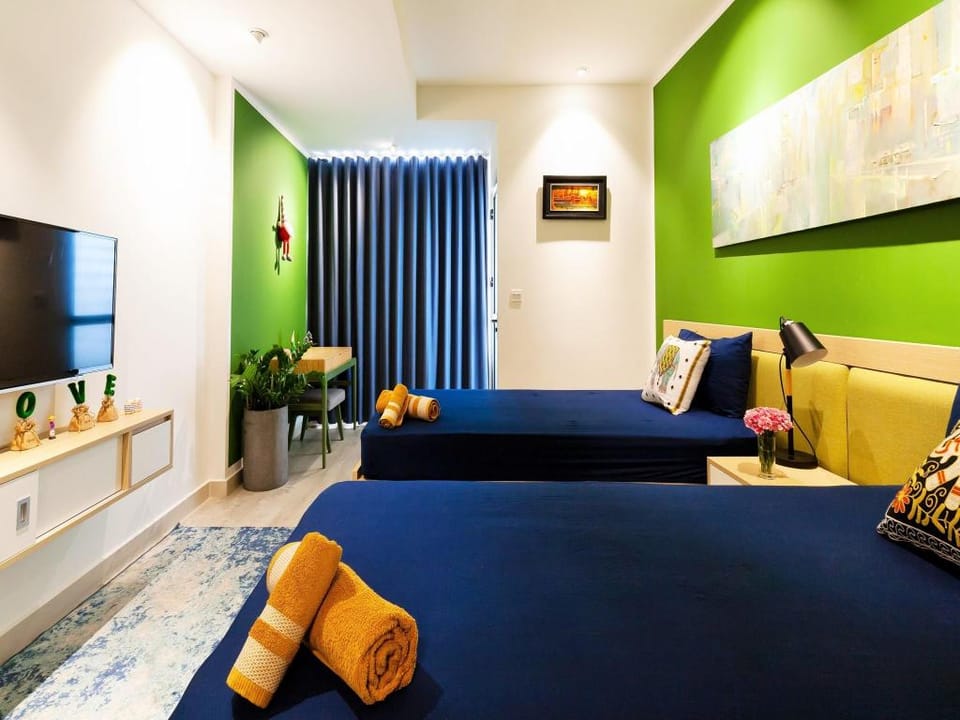 CENTRAL APARTS-FREE Pool,Gym&FewMins To EveryWhere Apartment in Ho Chi Minh City