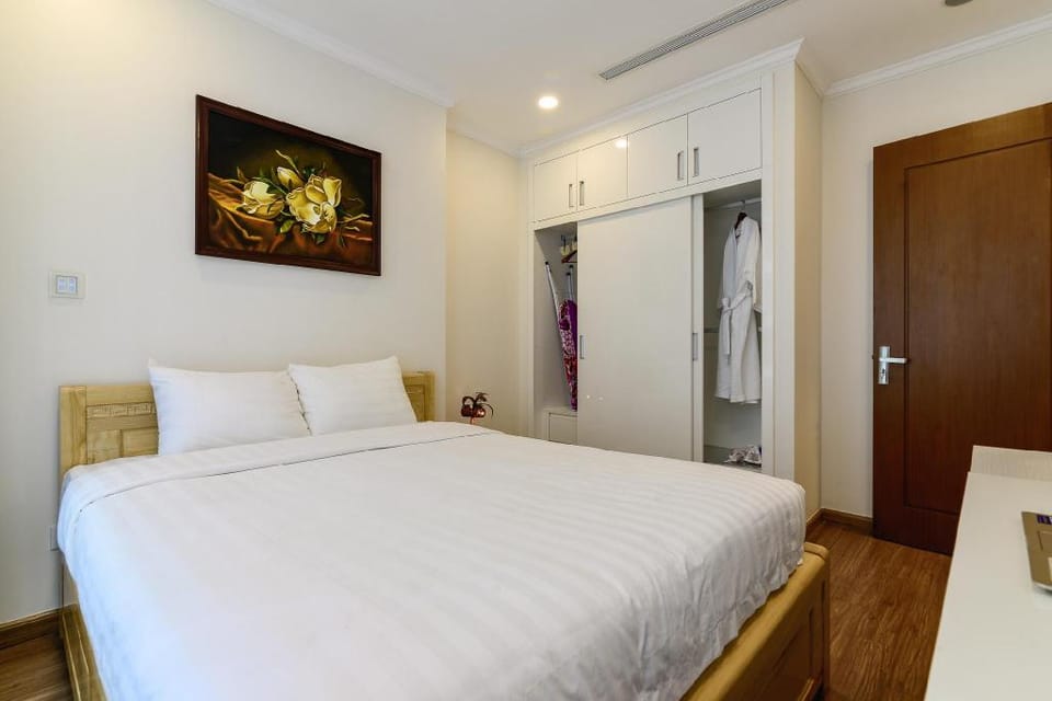 Home Sweet Home Vinhomes Central Park Apartment in Ho Chi Minh City