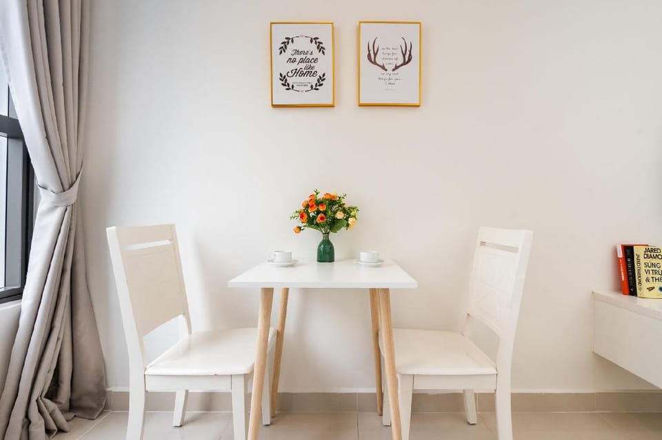 Chau Apartment - Netflix - Inf. Pool - Bui Vien Apartment in Ho Chi Minh City
