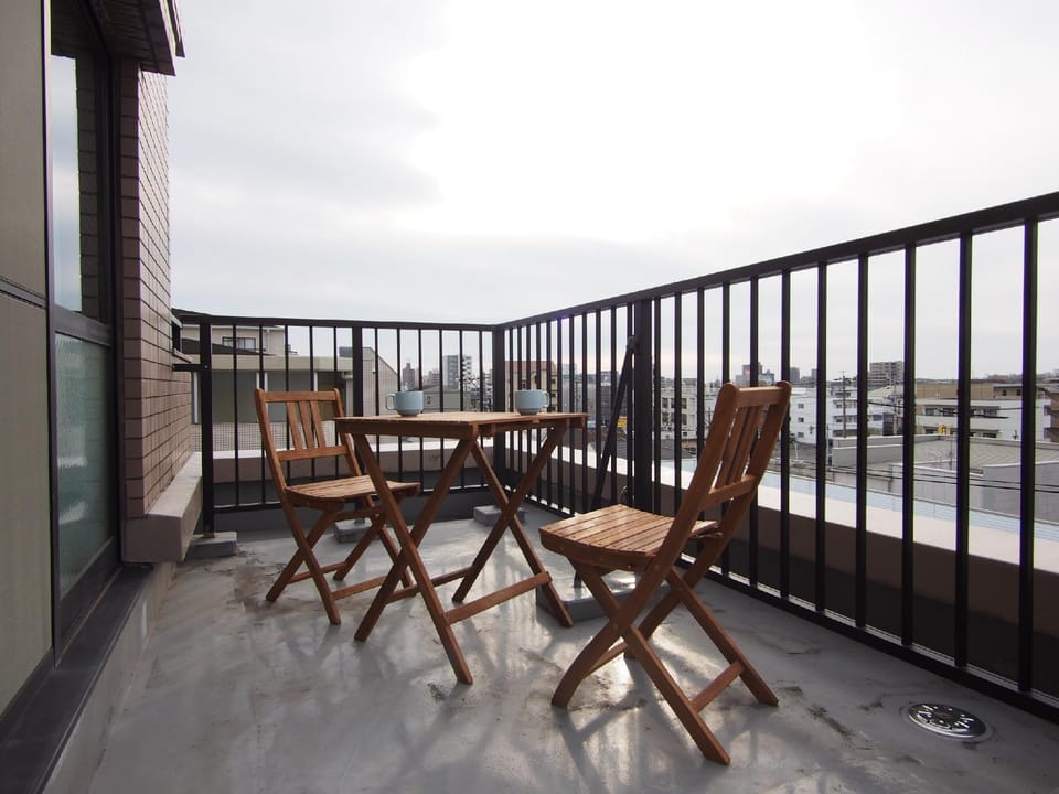 NEST 3mins to the Nearest Subway. Free wifi Rm 502 Apartment in Nagoya