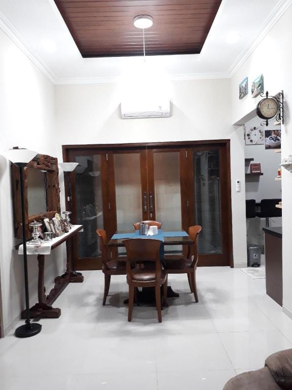 Imperial Villa Syariah - 3 Bedroom  & 4 Bathroom Vacation rental in Special Region of Yogyakarta