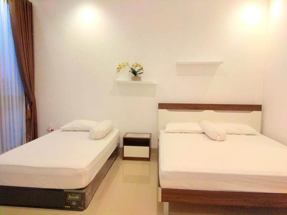 Fam's Homestay By FH Stay Vacation rental in Special Region of Yogyakarta