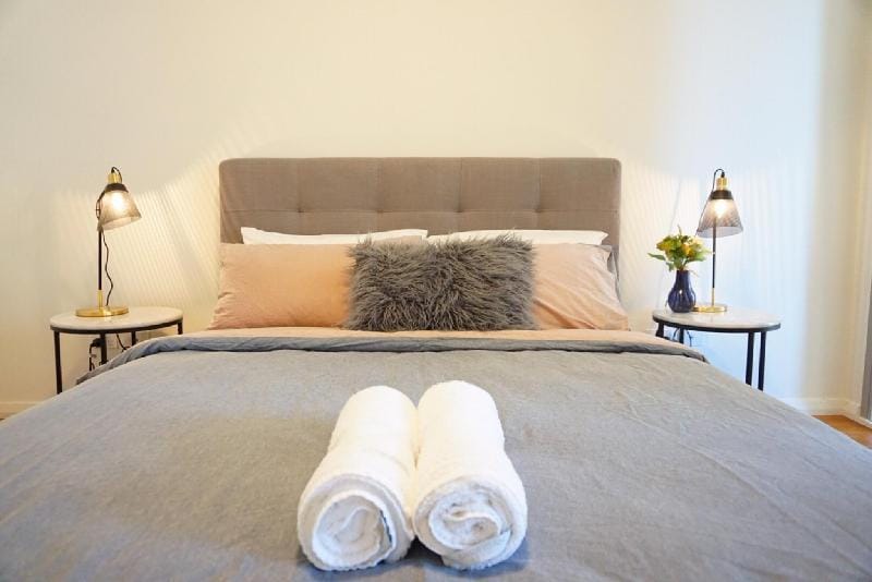Chinatown Syd CBD Premium Apt 2Beds 唐人街豪华精装公寓超大客厅 Apartment in Surry Hills