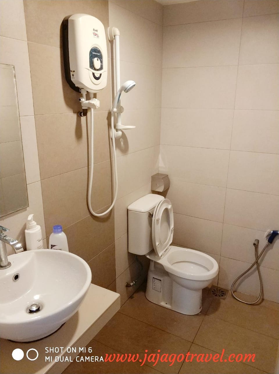 Stapok Homestay Kuching 4 bedrooms  Vacation rental in Kuching