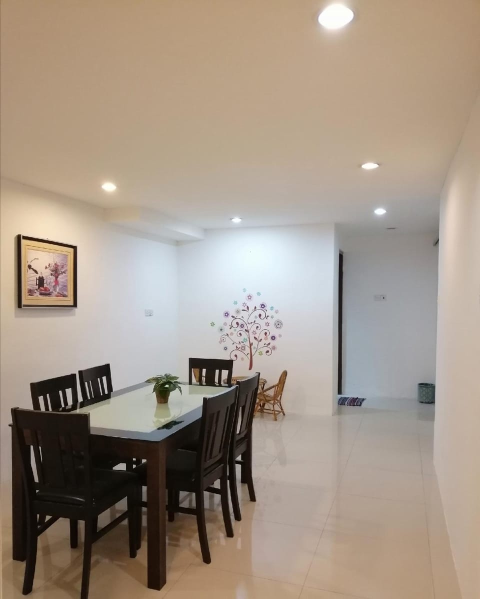 Stapok Homestay Kuching 4 bedrooms  Vacation rental in Kuching