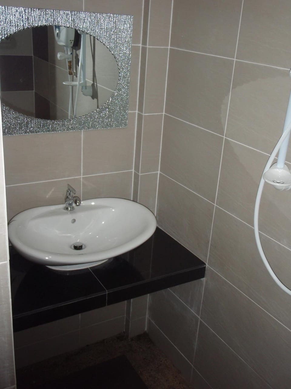 Jajago Ellis homestay Vacation rental in Kuching