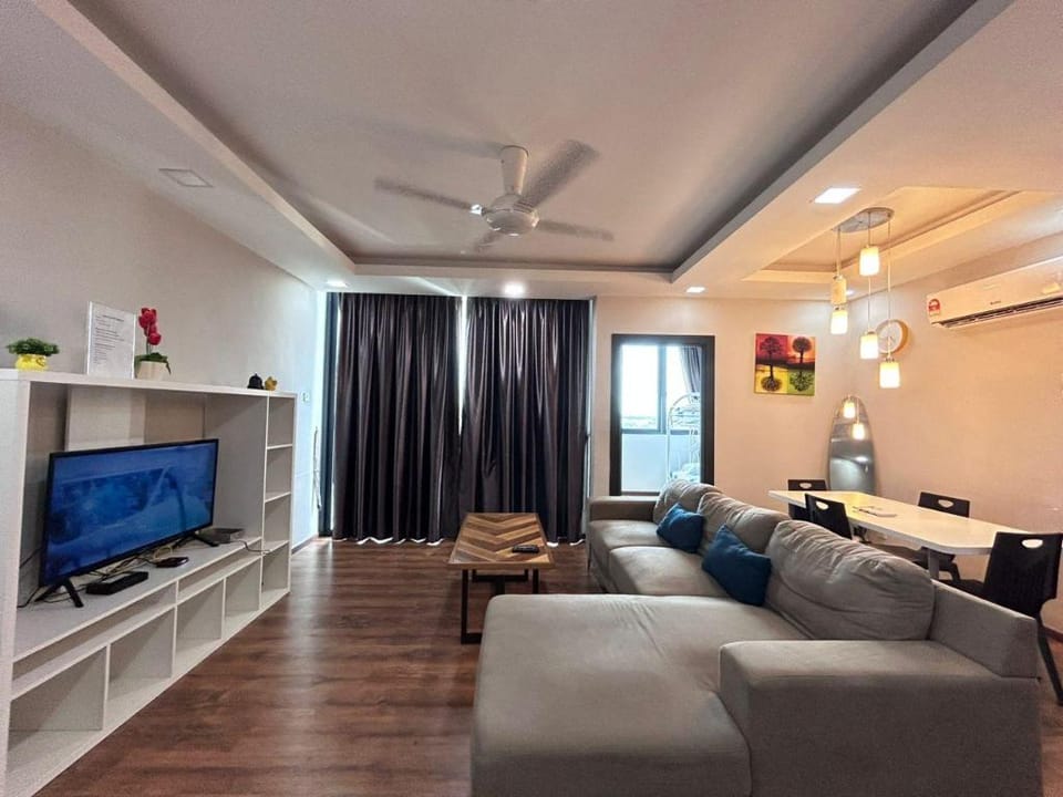 Jeff & Ricky Homestay 1 @Vivacity Megamall Kuching Apartment in Kuching