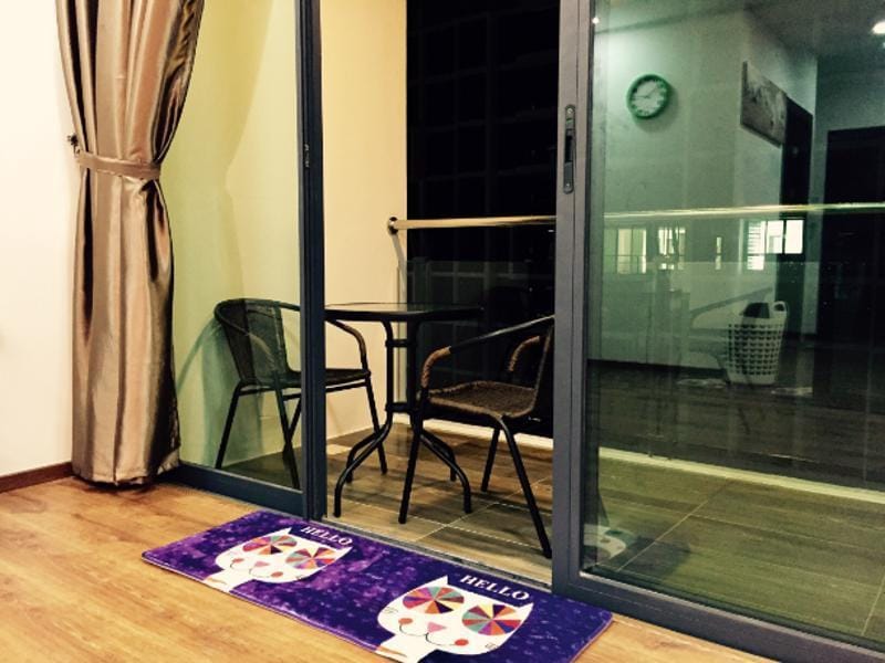 Jeff and Ricky Homestay 2 @ Vivacity Megamall Apartment in Kuching