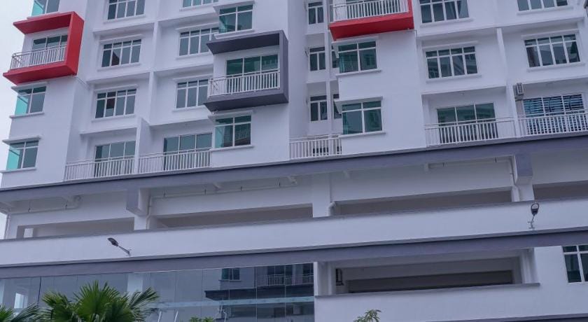 Khailily Hillview Guesthouse KLIA & Sepang Circuit Apartment in Negeri Sembilan, Malaysia