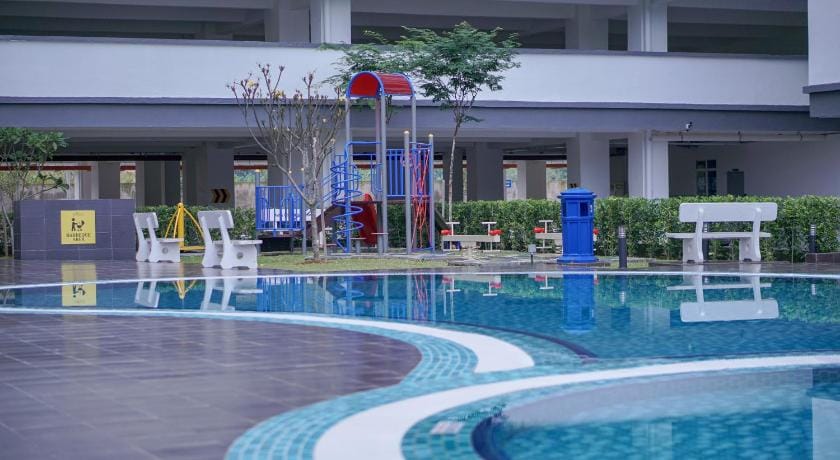 Khailily Hillview Guesthouse KLIA & Sepang Circuit Apartment in Negeri Sembilan, Malaysia