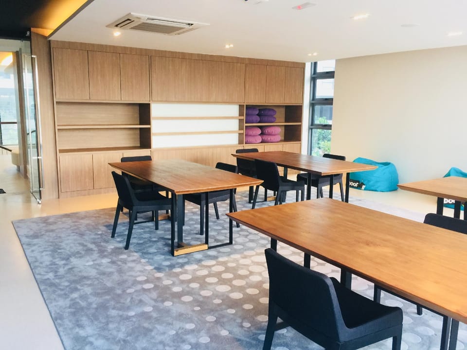Superior Room 500mMRT/Roof Top Pool Bukit Bintang Apartment in Federal Territory of Kuala Lumpur