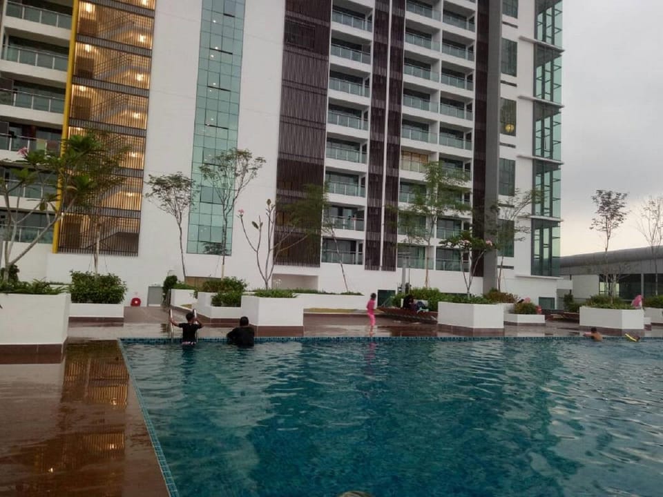 NETFLIX -Bangi Evo Studio Suite-Premium Studio 2 Apartment in Negeri Sembilan, Malaysia