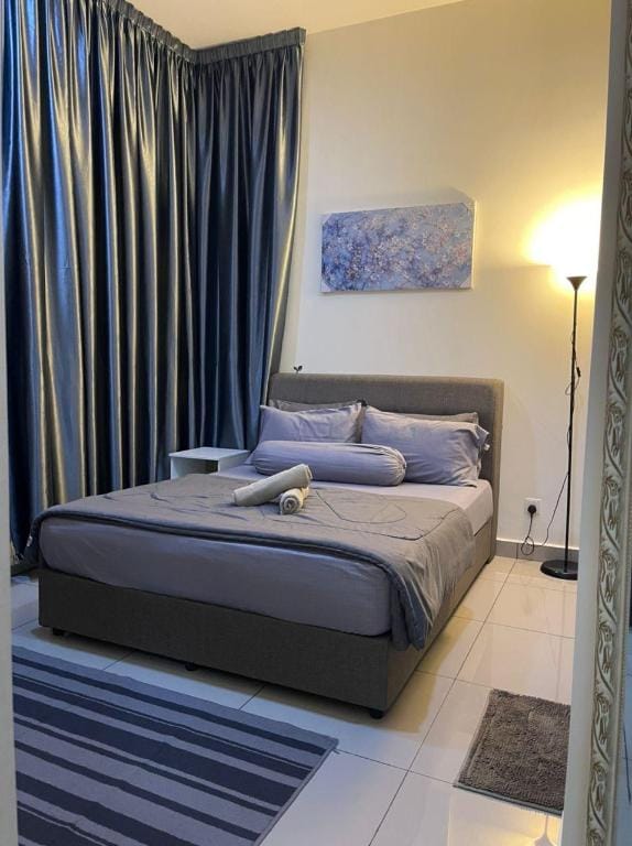 IOI Conezion Iman's Home | Pool View Unit Apartment in Putrajaya