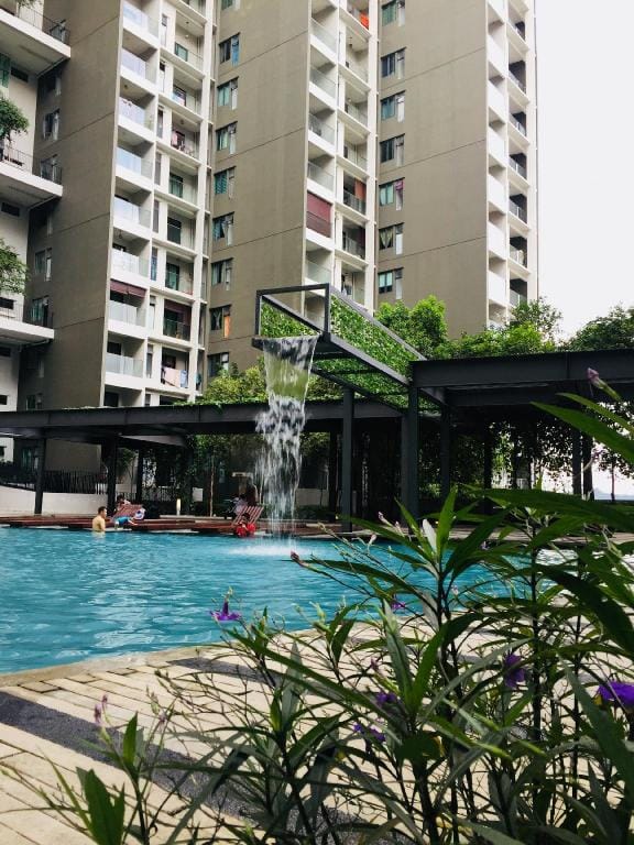 +WIFI Skyview Univ360 Place Facing Mines Lake Apartment in Negeri Sembilan, Malaysia