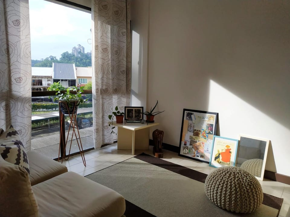 The Elephant's Nook - A Cozy Studio Unit Apartment in Hulu Langat