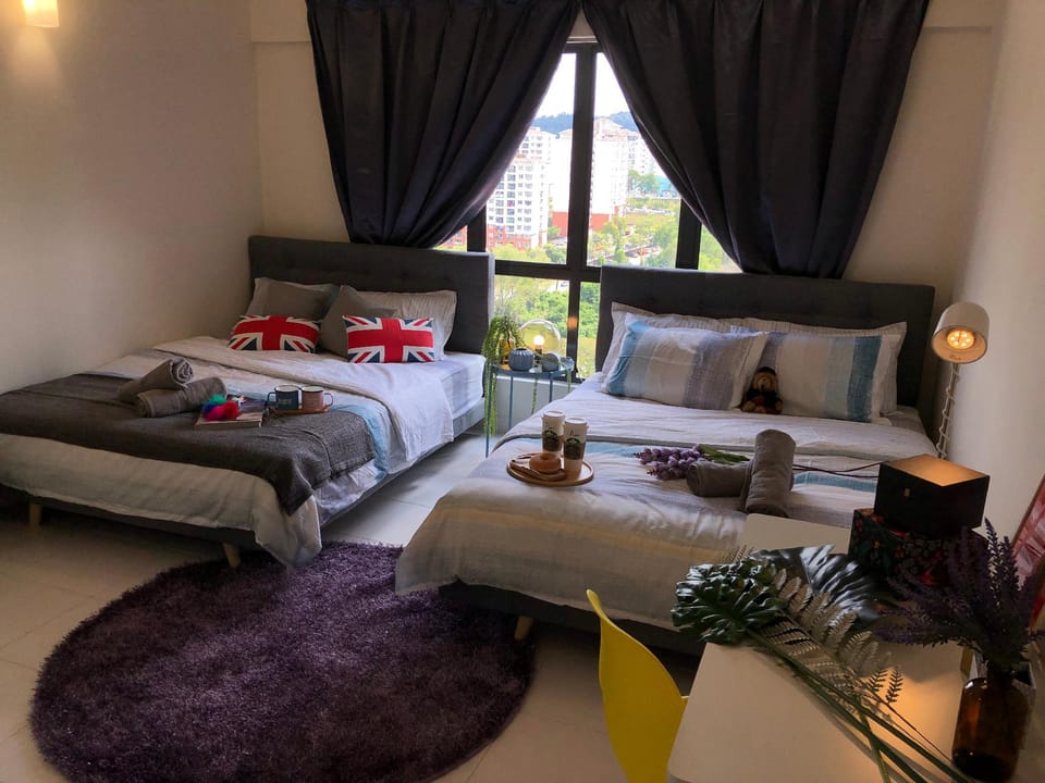 PUCHONG BIG GROUP 3ROOM 2CARPARK 5minLRT Nr Sunway Apartment in Subang Jaya