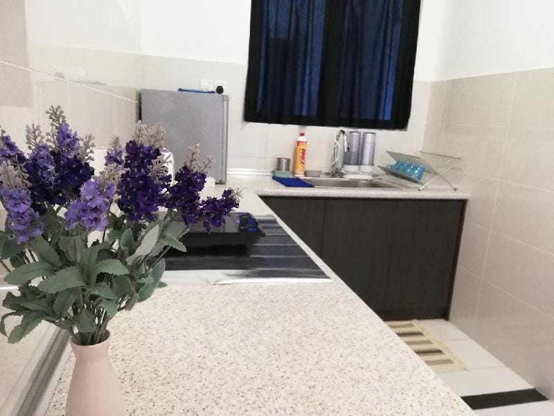 Puchong Skypod 1-4pax| Walk IOI Mall 10min Sunway Apartment in Subang Jaya