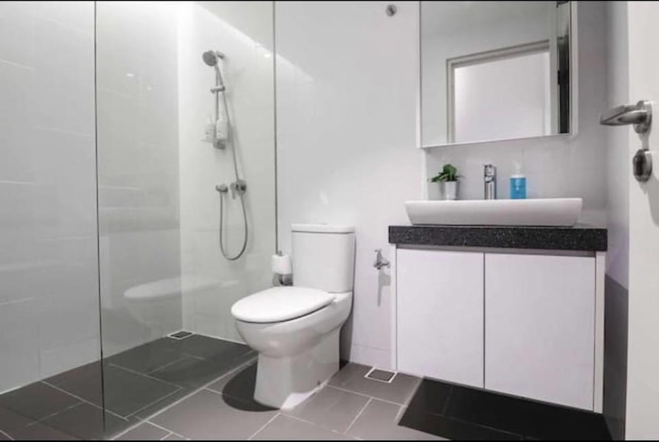 Modern Concept Luxury Loft - linked to Bangsar LRT Apartment in Federal Territory of Kuala Lumpur