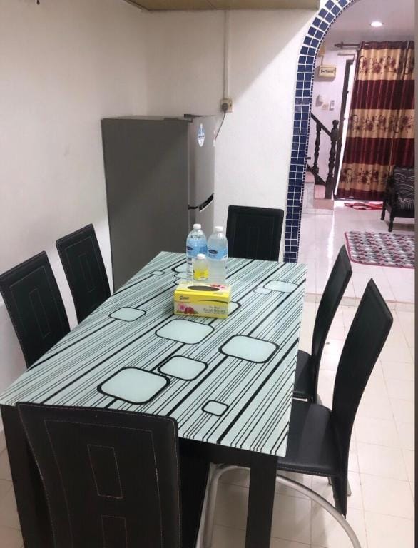 Shah Homestay KLIA/KLIA2 Vacation rental in Negeri Sembilan, Malaysia