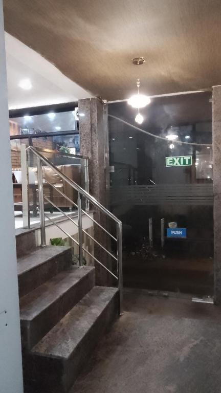 HOTEL O CLINK Hotel in New Delhi