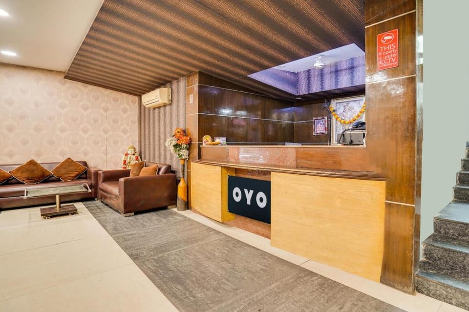 Super Hotel O Grand Peepal Hotel in New Delhi