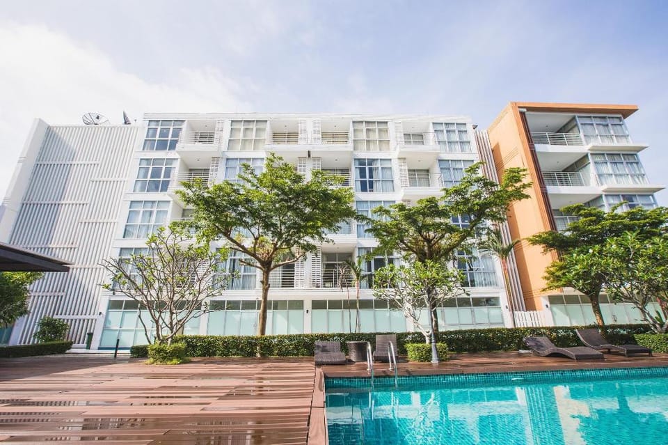 At Seacondo-Studio Room-B33 (By Phoenix) Apartment in Krabi Changwat