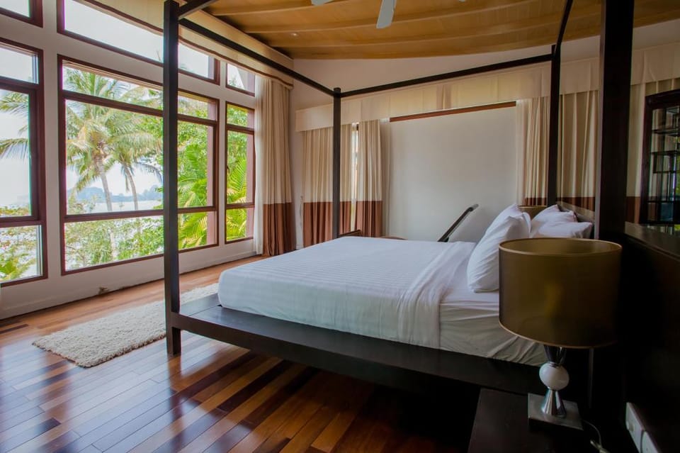 Amatapura Beach Villa 6, SHA Certified  Villa in Krabi Changwat