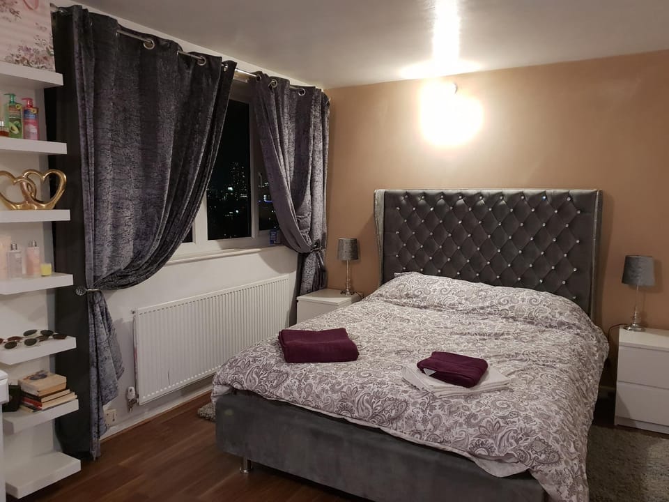 Lucurious double room in shared flat Apartment in Sheffield