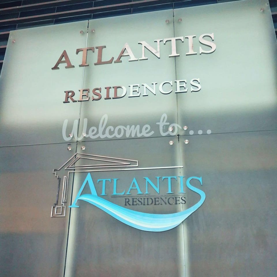 Atlantis Homestay 2b2r@Seaview+Pool view Apartment in Malacca