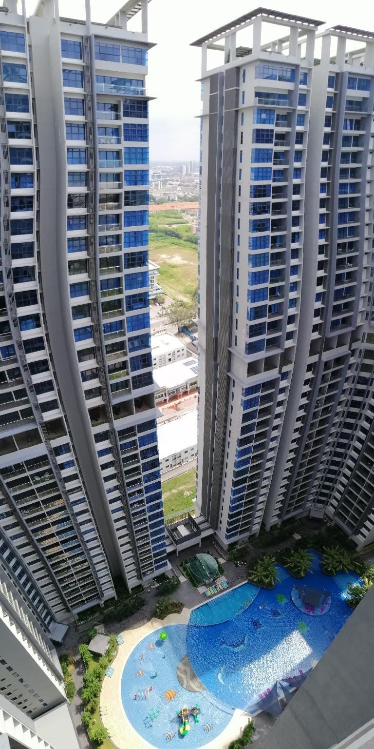 Atlantis Residence By BMG l7lPoolView l Family Apartment in Malacca