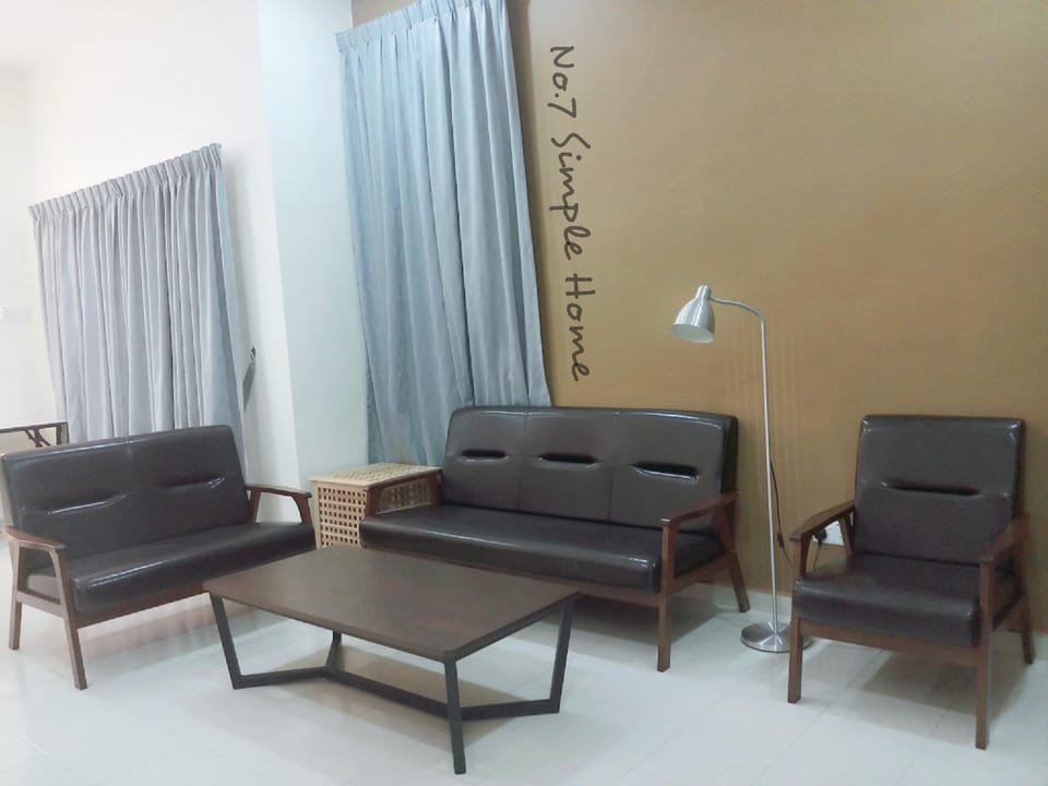 Melaka SemiD 10pax MITC Airport Coconut Milk shake Vacation rental in Malacca
