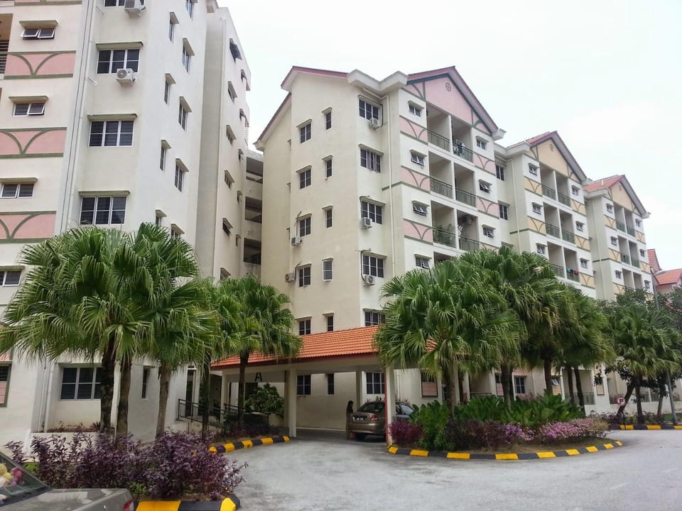Homestay Ida@Sunway City Ipoh 4 mins to Lost World Vacation rental in Perak