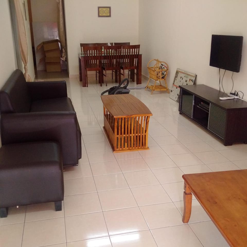 Comfy and Minimalist Hanaa Homestay Vacation rental in Ipoh