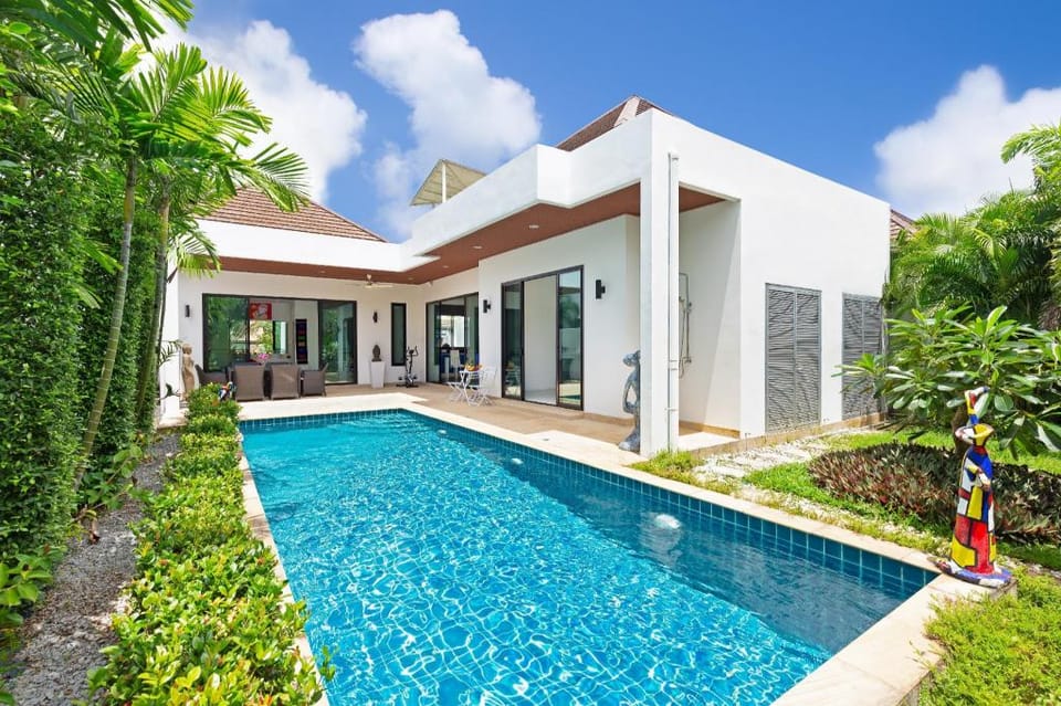 Contemporary Holiday 2BR Pool Villa Indra Villa in Rawai