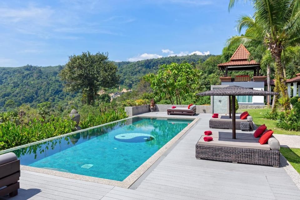 Full Seaview Boutique 8BR Villa Sawan in Patong Villa in Patong