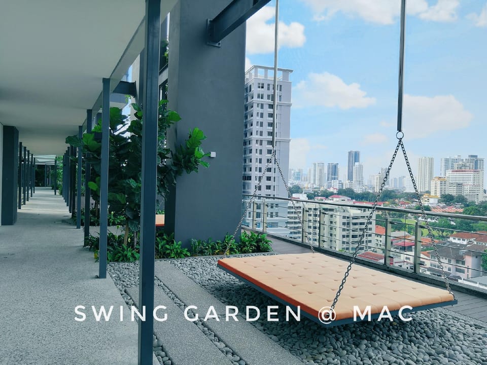 Macalister 218 Seaview 2BR suite Apartment in George Town