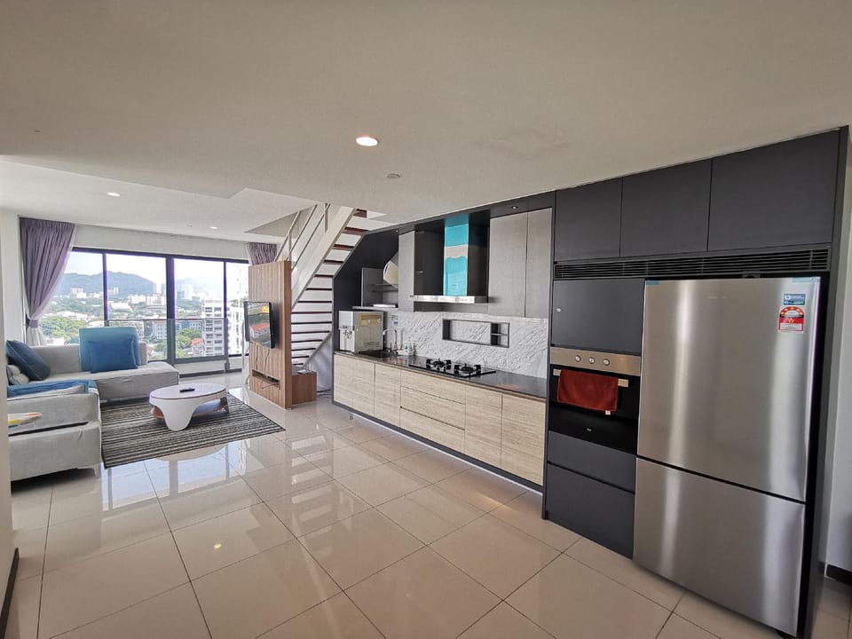 Sunrise Gurney Seaview Duplex 10 Apartment in George Town