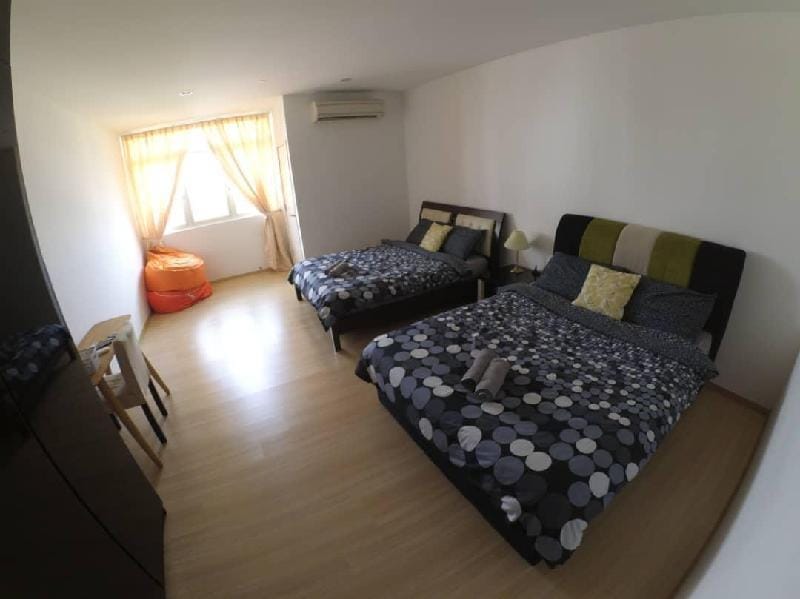 Island Plaza 118 City Suite  by Joal8 Apartment in Tanjung Bungah