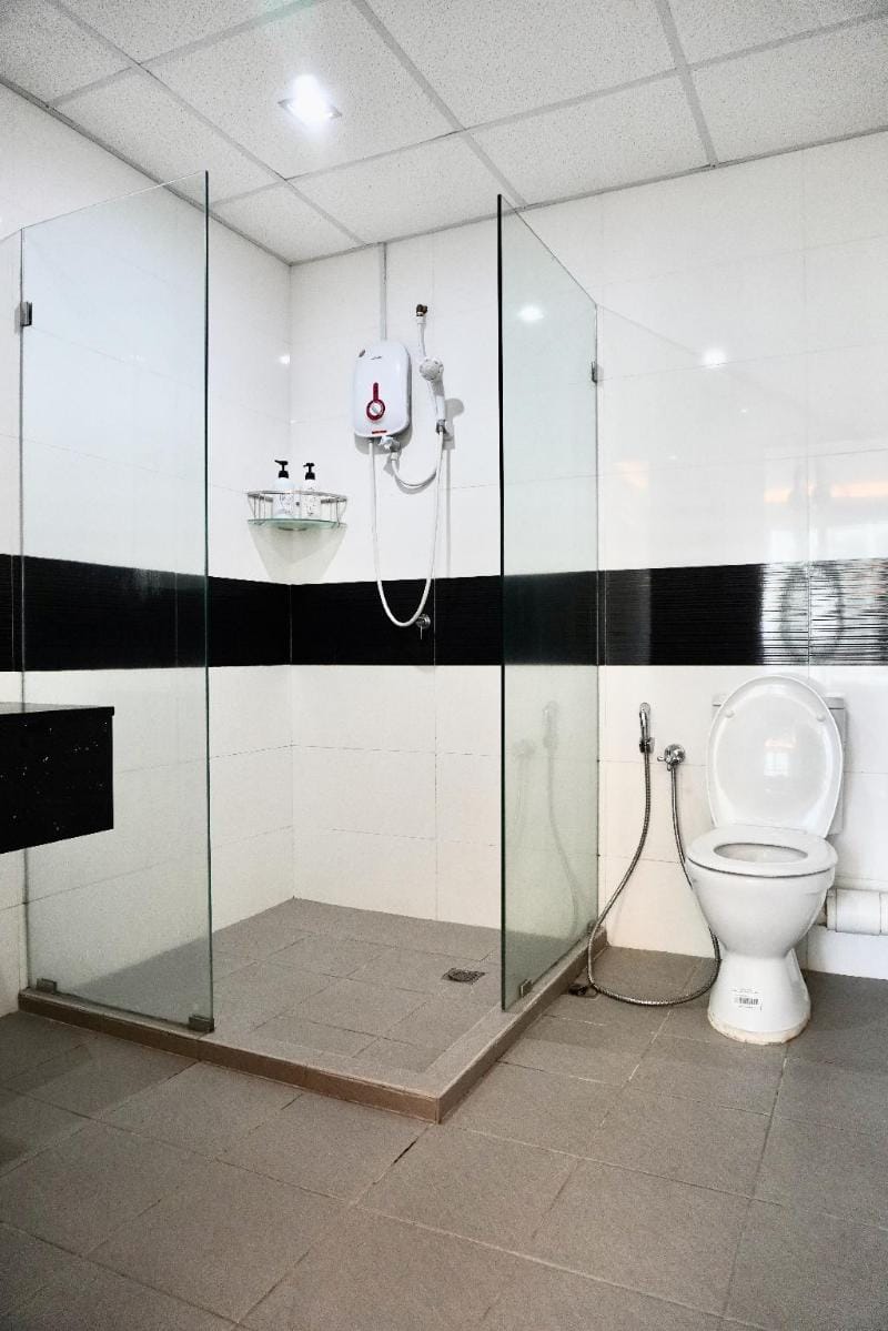 Cozy 2B2R w/Balcony  #6Pax #Seaview #Gurney Drive  Apartment in George Town