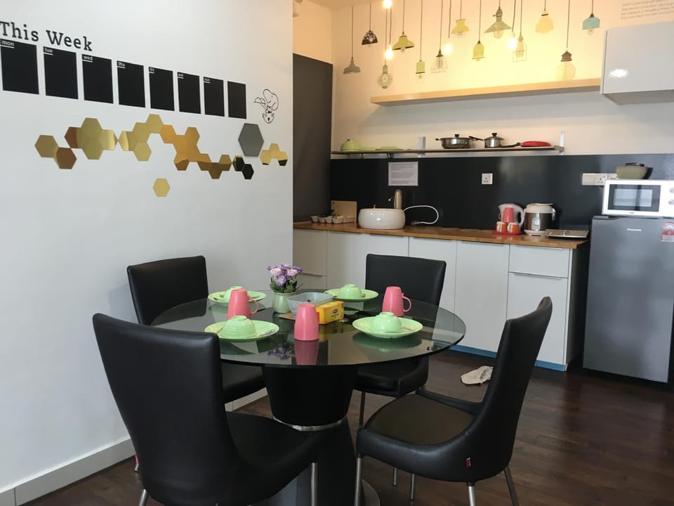 Woodsbury Deluxe Suite (IKEA) 2BR2Bathroom 7722 Apartment in Penang